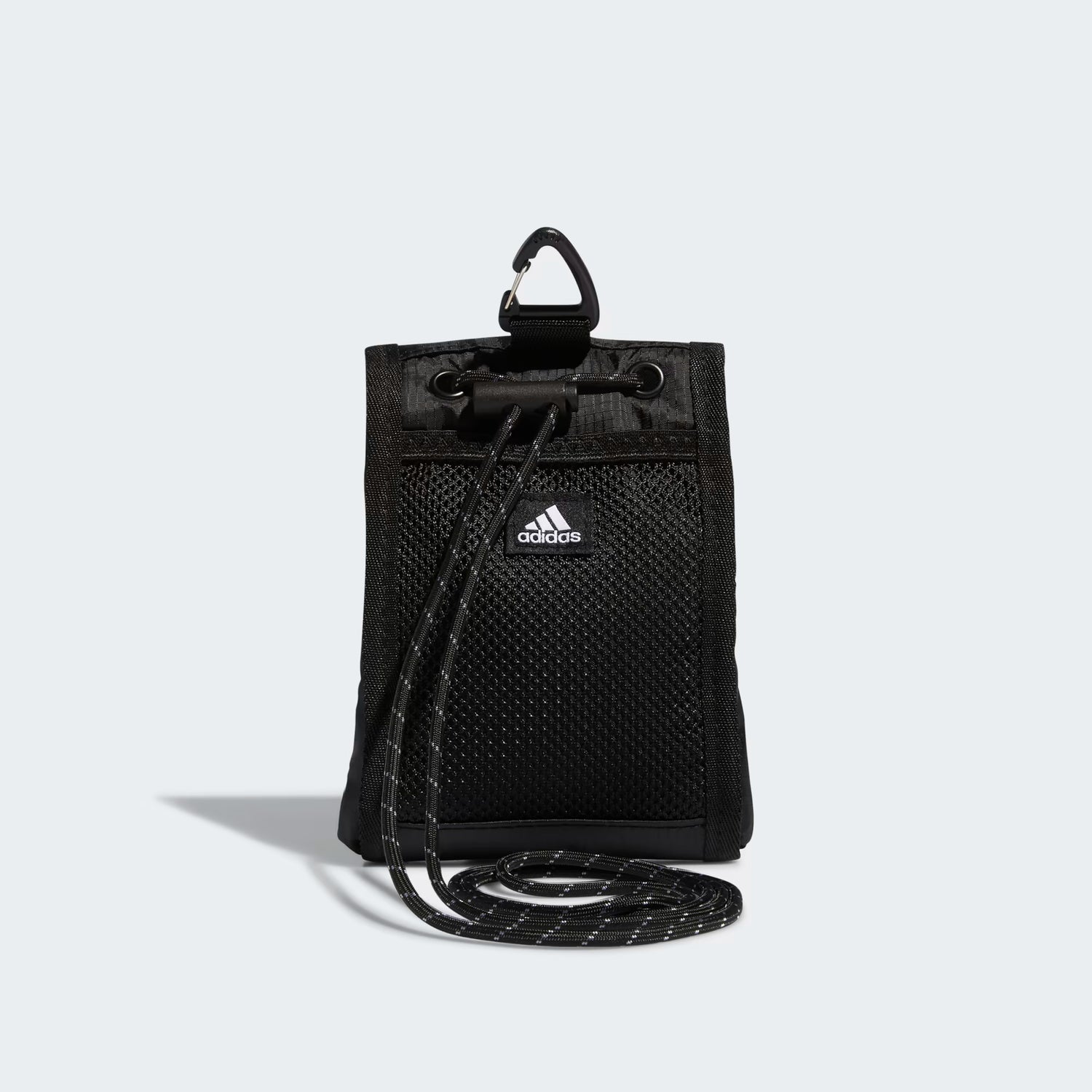 Bolso bandolera con cuello de adidas en color negro