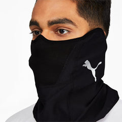 Mascarilla facial y calentador de cuello PUMA Performance en color negro