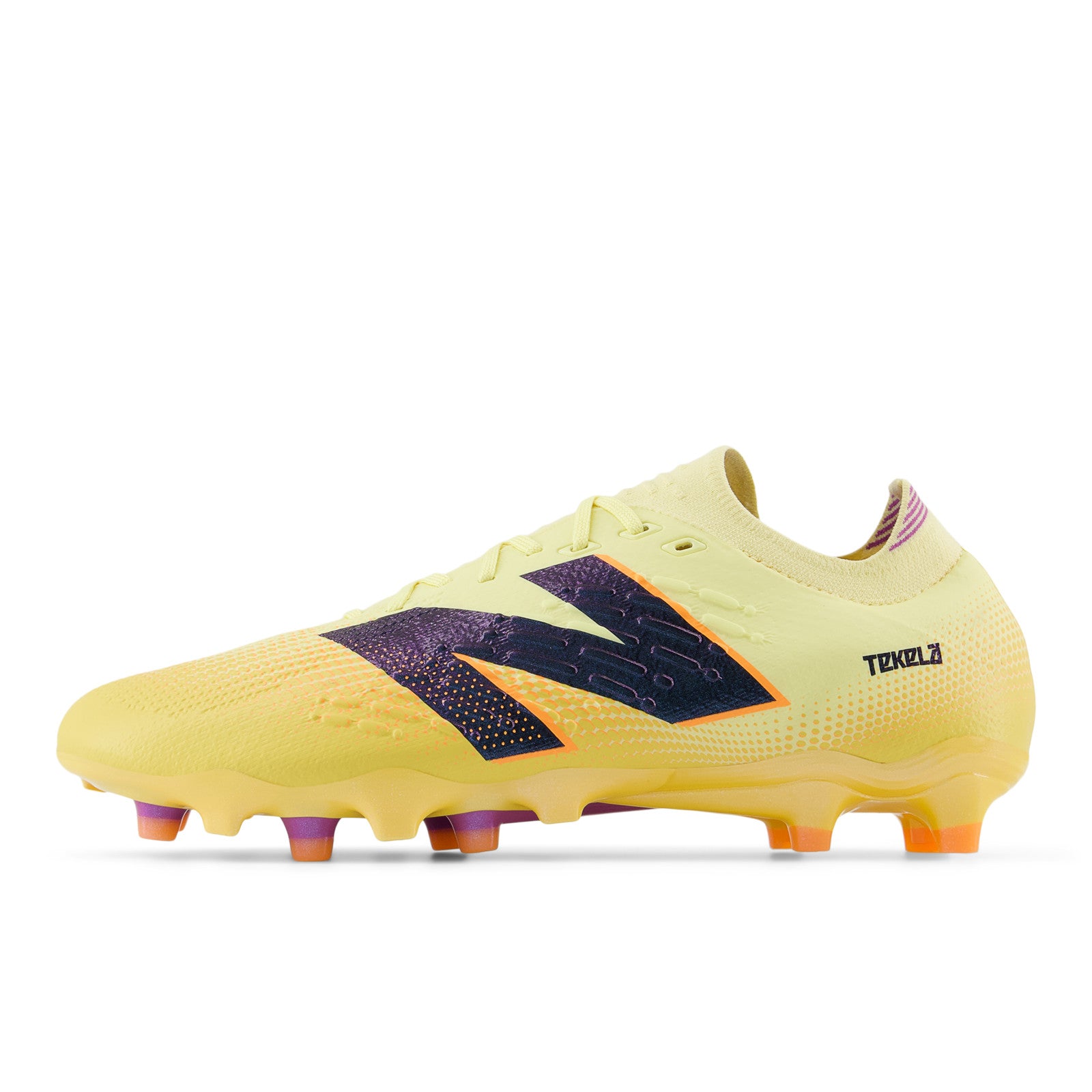 New Balance Tekela Pro Low Firm Ground V4+ Parchment