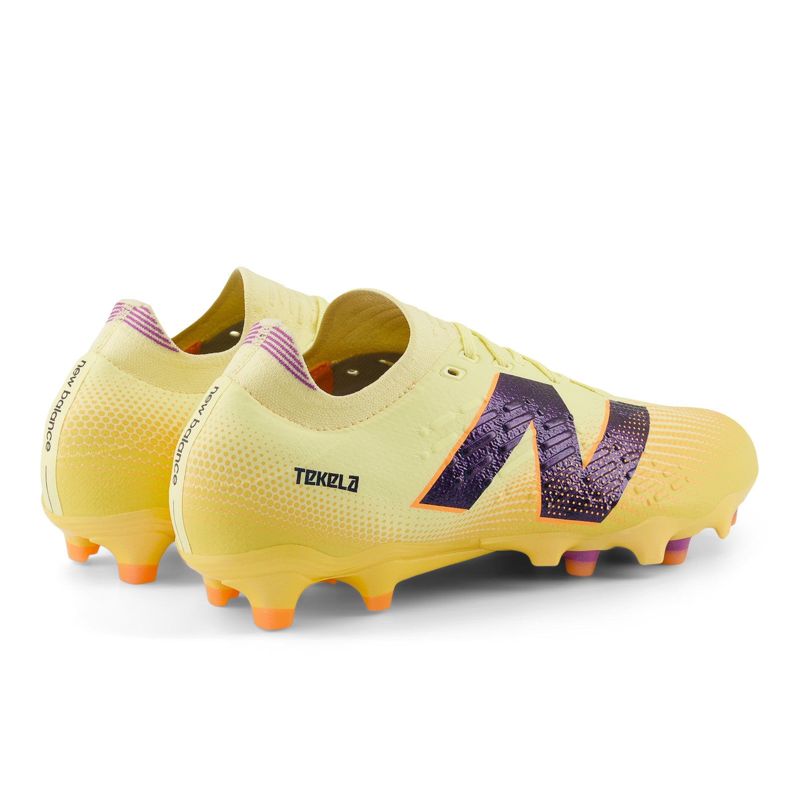 New Balance Tekela Pro Low Firm Ground V4+ Parchment