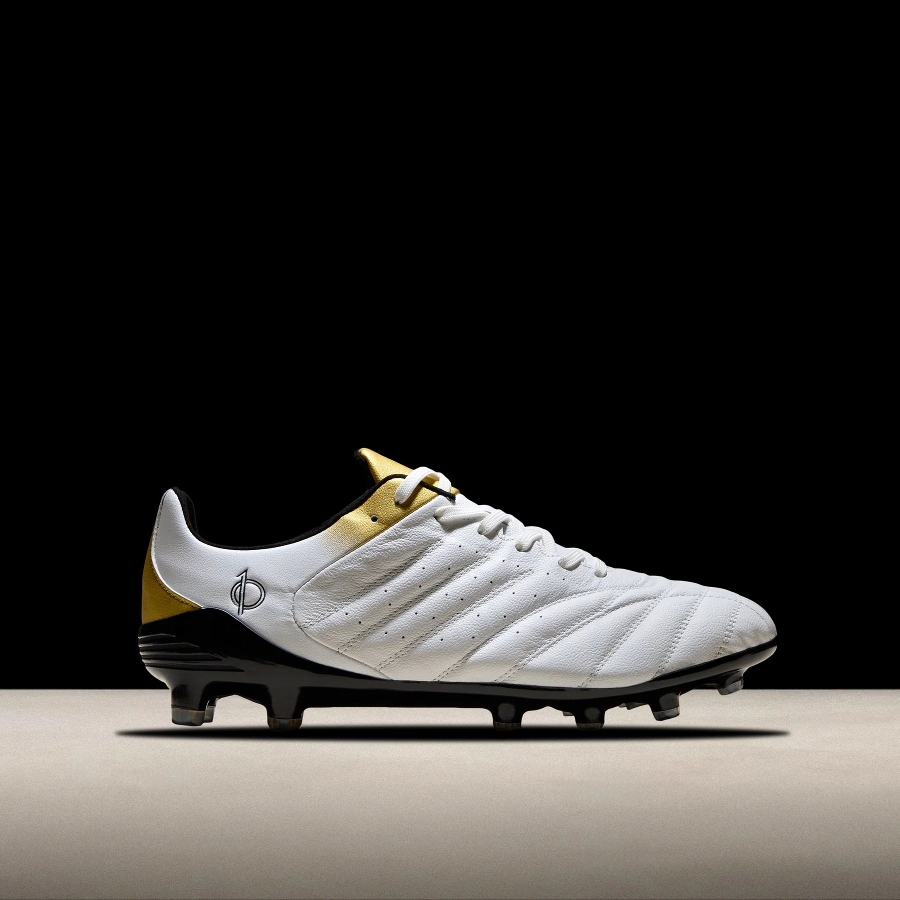 Unozero Aventto FG Firm Ground Football Boots White
