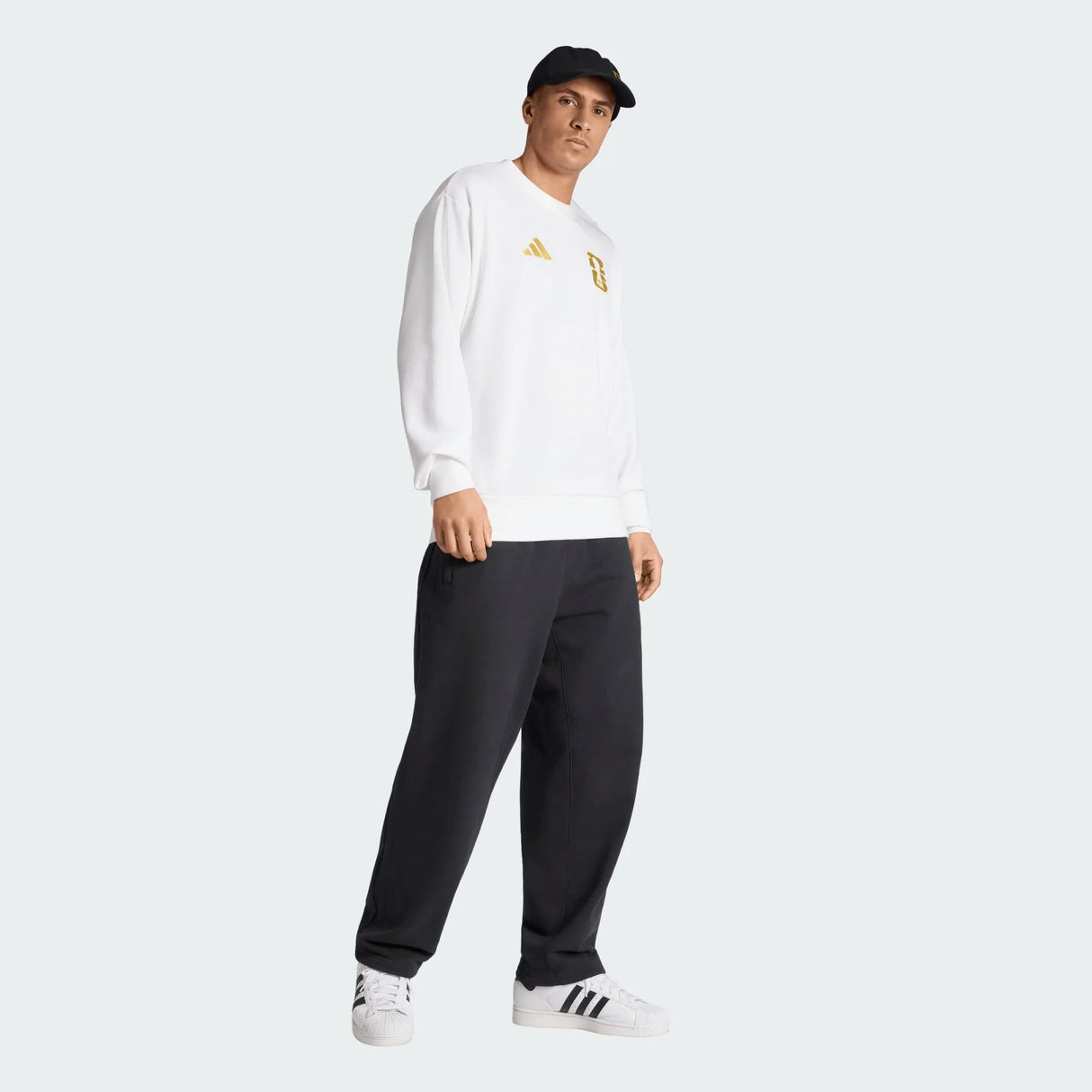 adidas FIFA World Cup 2026 Official Emblem Sweatshirt - Best Buy Soccer