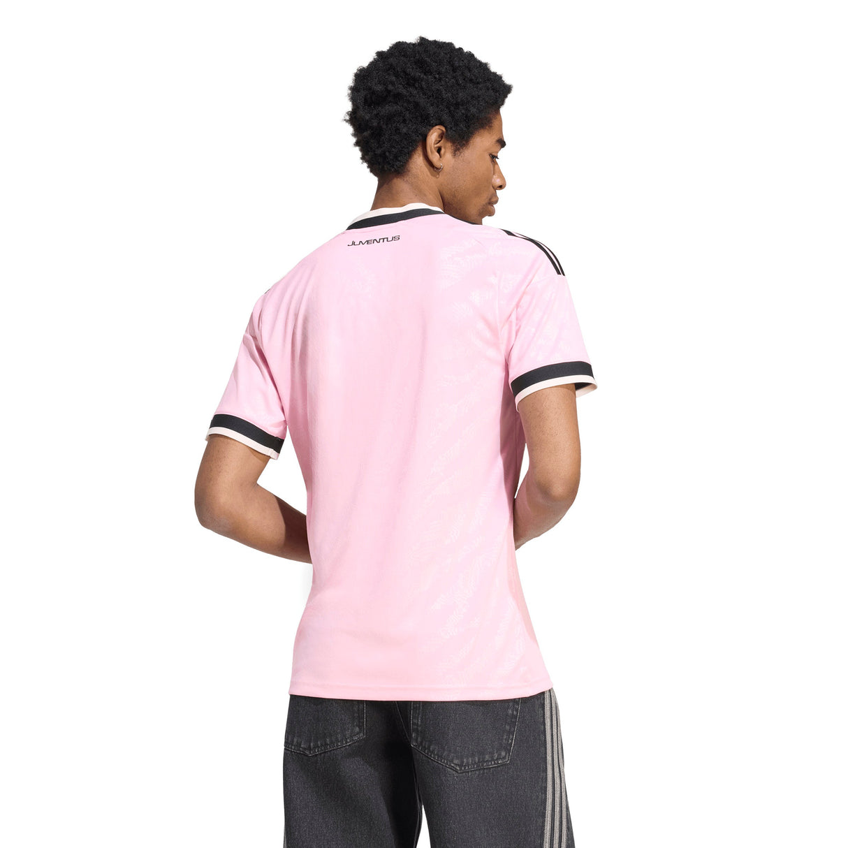 adidas Juventus Away Men's Soccer Jersey 26/27 - Pink/Black - Best Buy Soccer