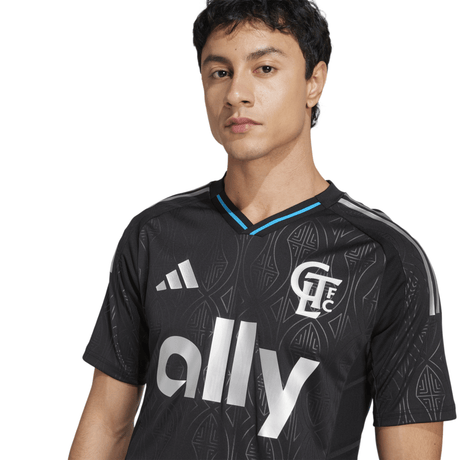 adidas Men's Charlotte FC Away Authentic Jersey 25/26 Black - Best Buy Soccer