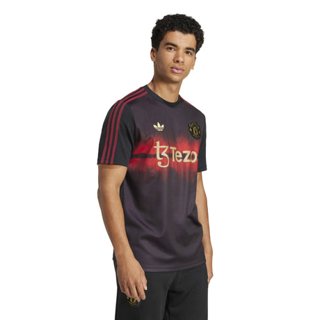 adidas Men's Manchester United CNY Jersey 24/25 Black - Best Buy Soccer