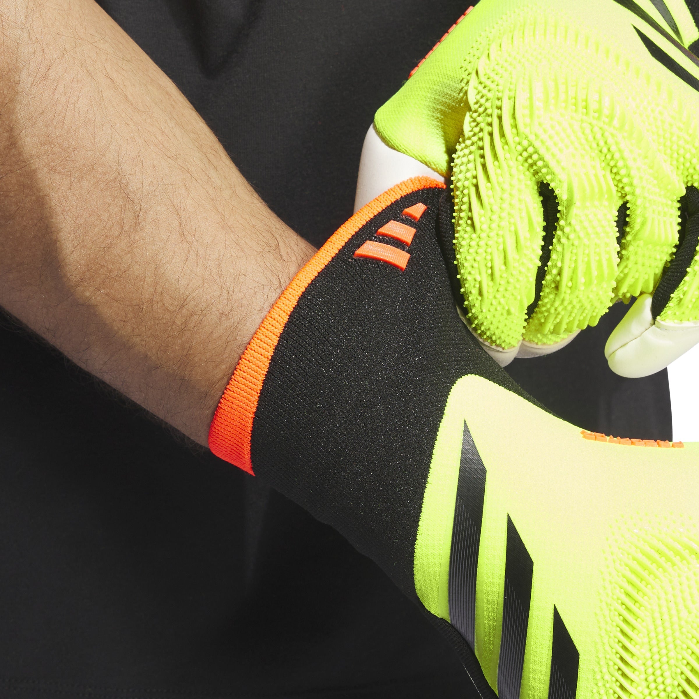 adidas Predator Pro Hybrid Gloves Goalkeeper - Best Buy Soccer