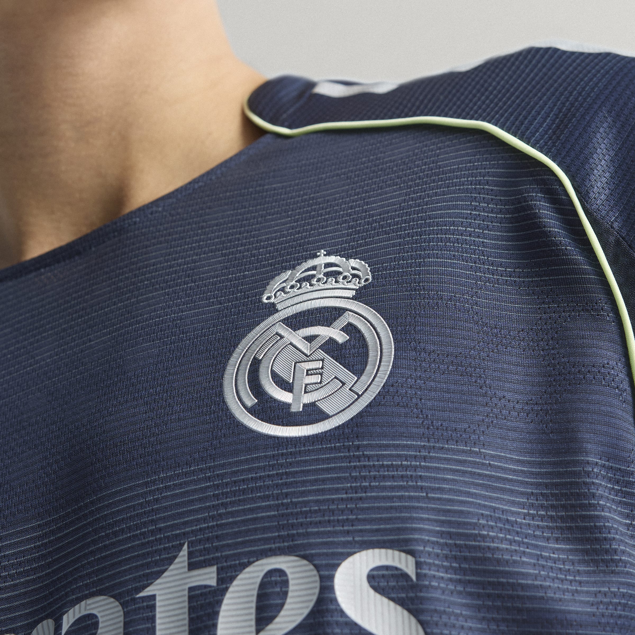 adidas Real Madrid Men's Away Authentic Soccer Jersey 25/26 - Blue - Best Buy Soccer