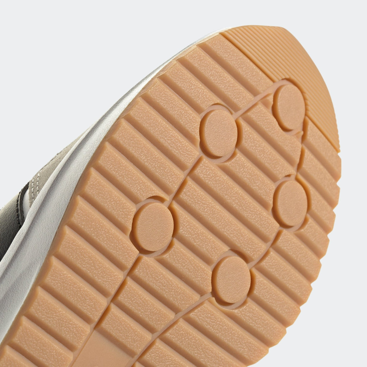 adidas RUN 70s 2.0 Shoes White/Black/Grey - Best Buy Soccer