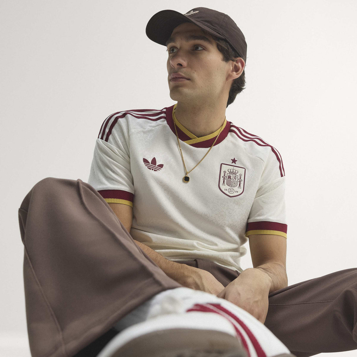 adidas Spain Away Authentic Men's Soccer Jersey 2026 - White - Best Buy Soccer
