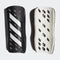 Espinilleras de fútbol adidas Tiro Club - Negro/Blanco