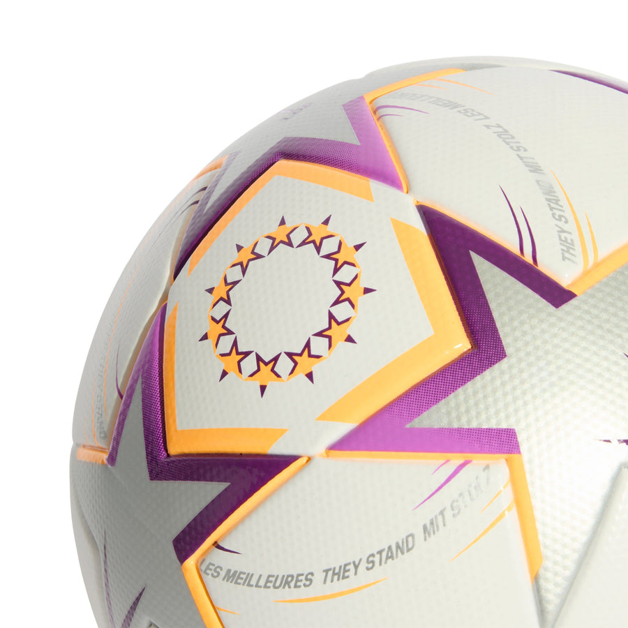 [Imagen: adidas-uefa-womens-champions-league-leag...&width=900]