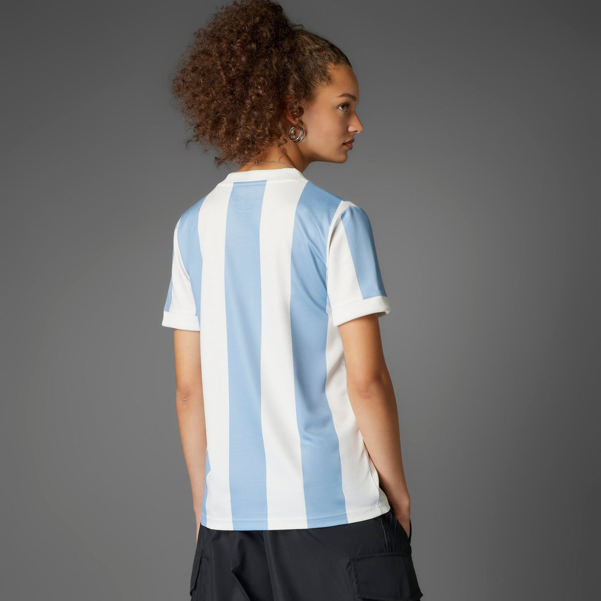 adidas Women's Argentina Anniversary Jersey 24/25 Sky/White - Best Buy Soccer