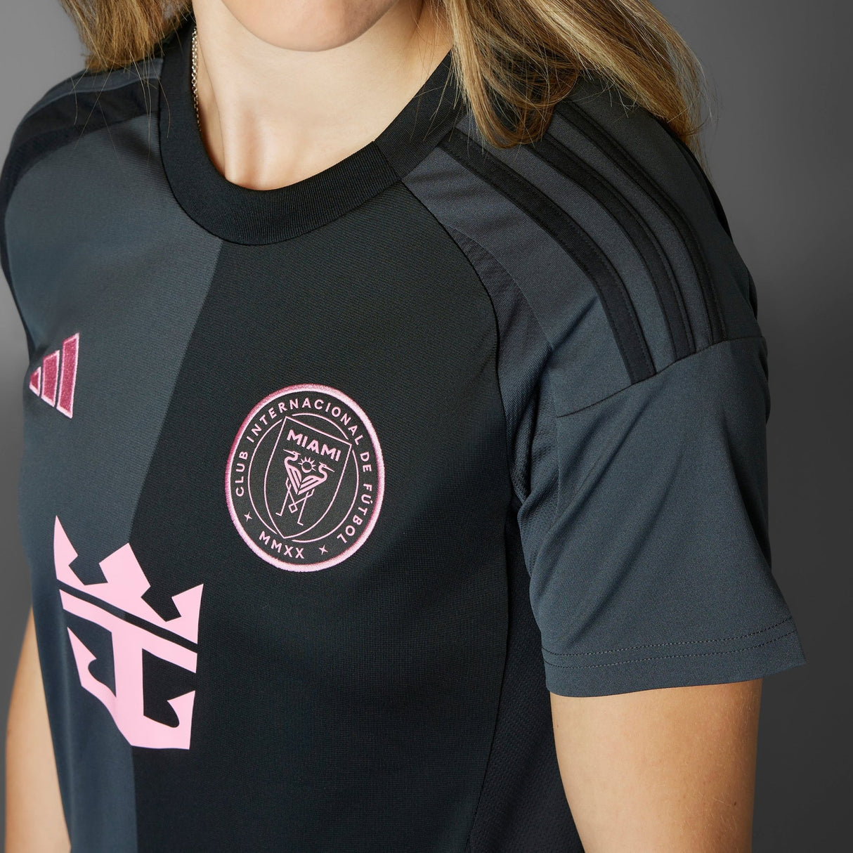adidas Women's Inter Miami CF Away Jersey 25/26 Black - Best Buy Soccer