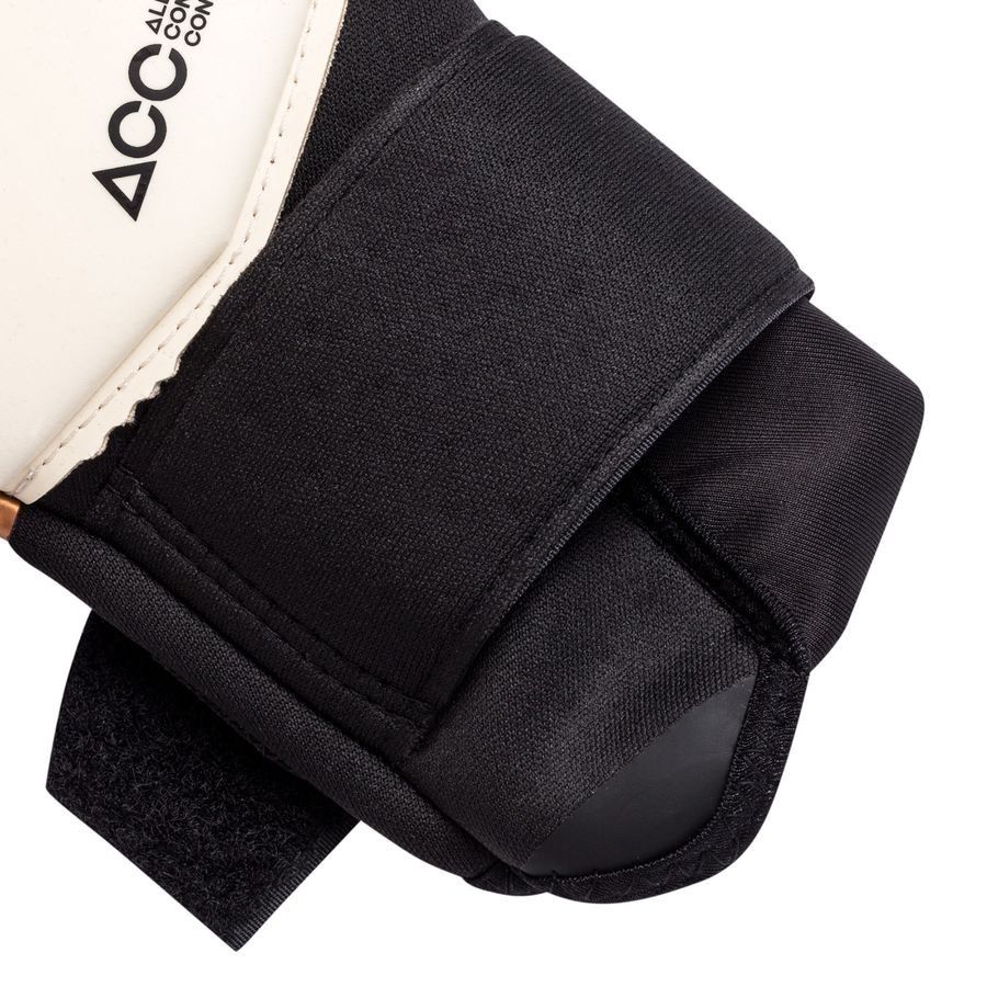 Guantes Nike Phantom Elite morados/