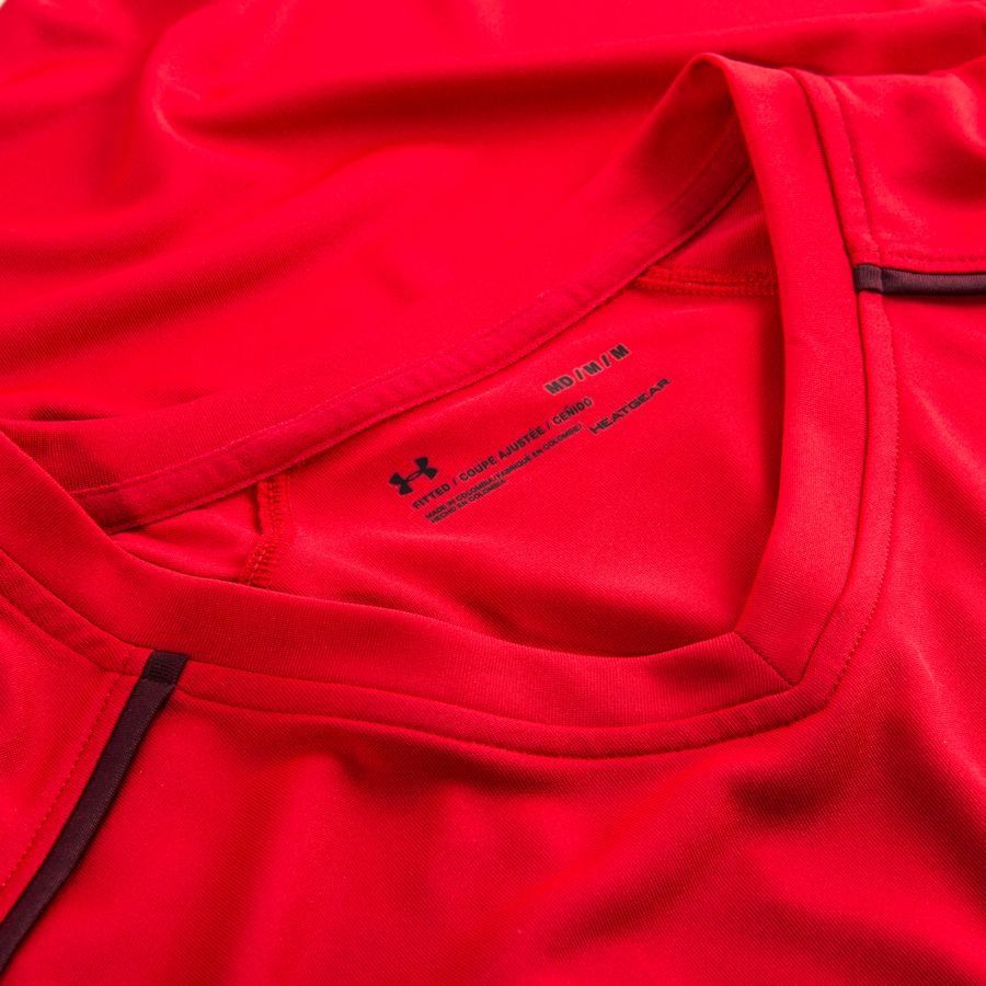 Camiseta local Under Armour Toluca 17 roja