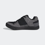 Five Ten Freerider Mountain Bike Shoes Grey/Core Black/Grey Four - Best Buy Soccer