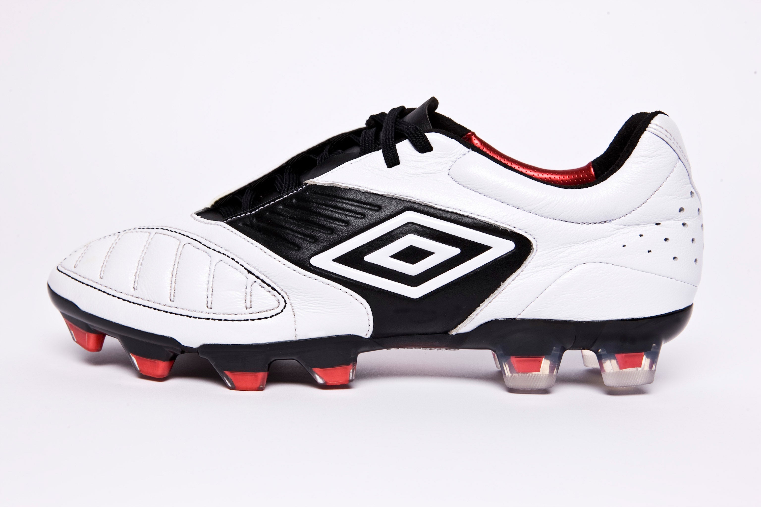 Umbro Geometra Premier FG Firm Ground football Boots White/Black/Red