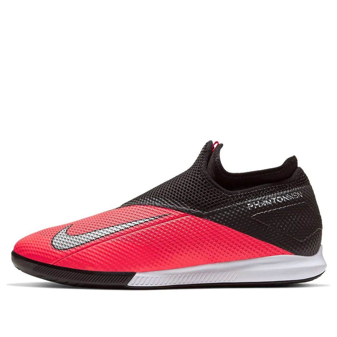 Nike Phantom Vision 2 Academy Dynamic Fit IC Indoor/Court Soccer Shoe