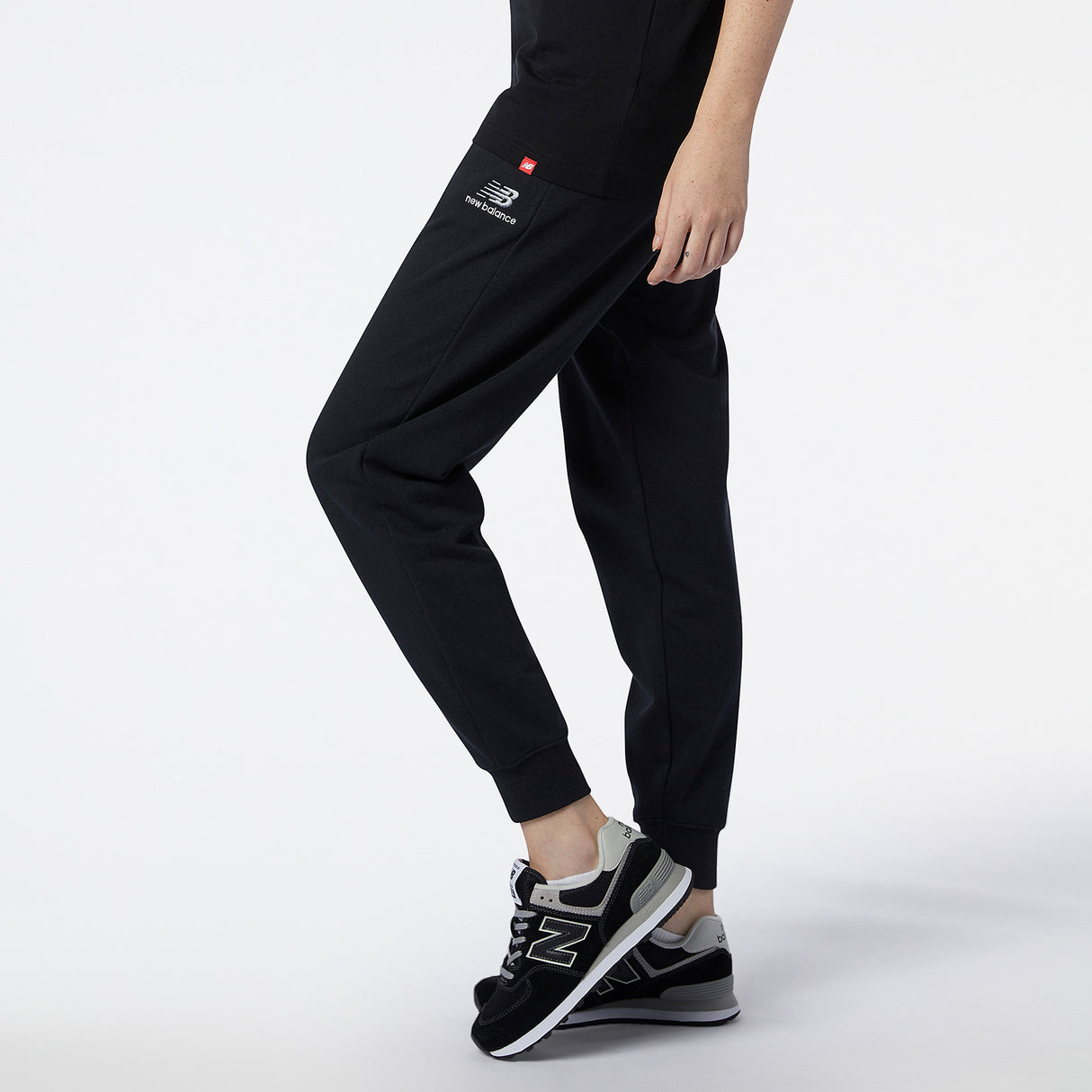 New Balance Essentials Embroidered Pant