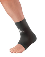Mueller Elastic Ankle Support - Black - Best Buy Soccer