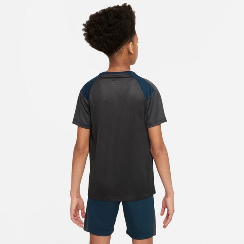 Nike Dri-FIT CR7 Big Kids' Short-Sleeve Soccer Top - Best Buy Soccer