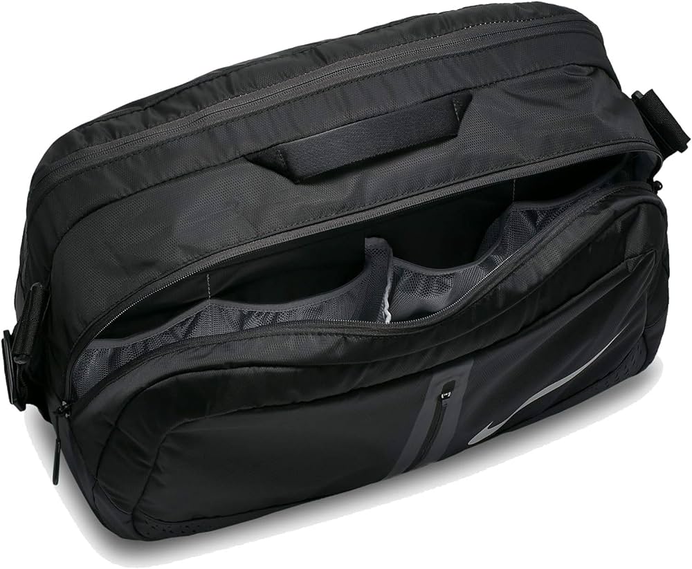 Nike Duffel Bag 34 L Black/Anther - Best Buy Soccer