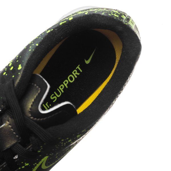 Nike JR Magista Onda IC Indoor Soccer Shoes - Dar Citron/Black/Volt - Best Buy Soccer