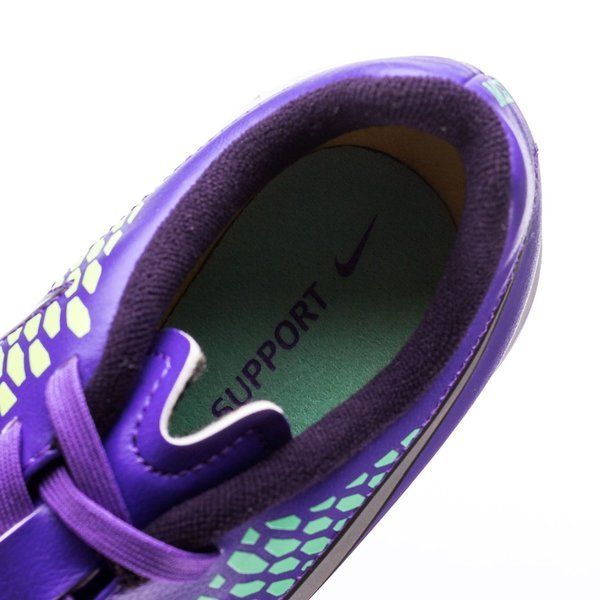 Nike JR Magista Onda IC Indoor Soccer Shoes - Hyper Grape/Dark Citron - Best Buy Soccer