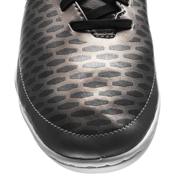 Nike JR Magista Onda IC Indoor Soccer Shoes - Metallic Pewter/Black/White - Best Buy Soccer