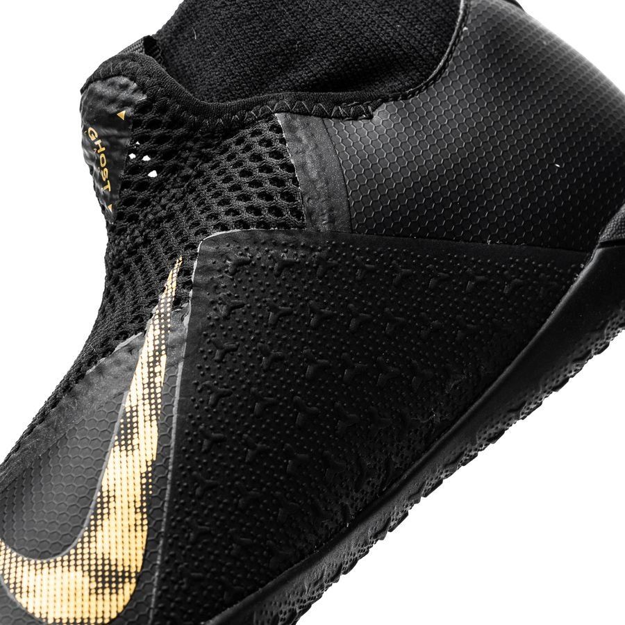 Nike JR Phantom Vision Academy TF Turf Soccer Cleats - Black/Gold - Best Buy Soccer