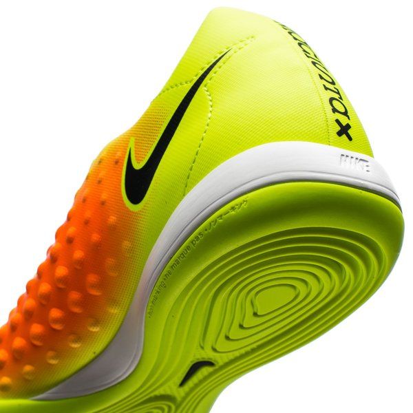 Nike Magista Onda II IC Indoor Soccer Shoes - Volt/Black/Orange/Clear Jade - Best Buy Soccer