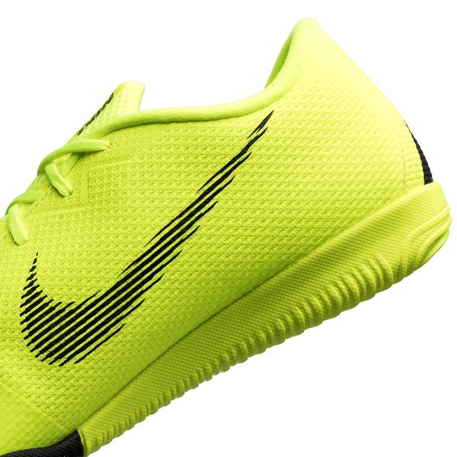 Nike Mercurial VaporX 12 Academy IC Indoor Soccer Shoes - Volt/Black - Best Buy Soccer