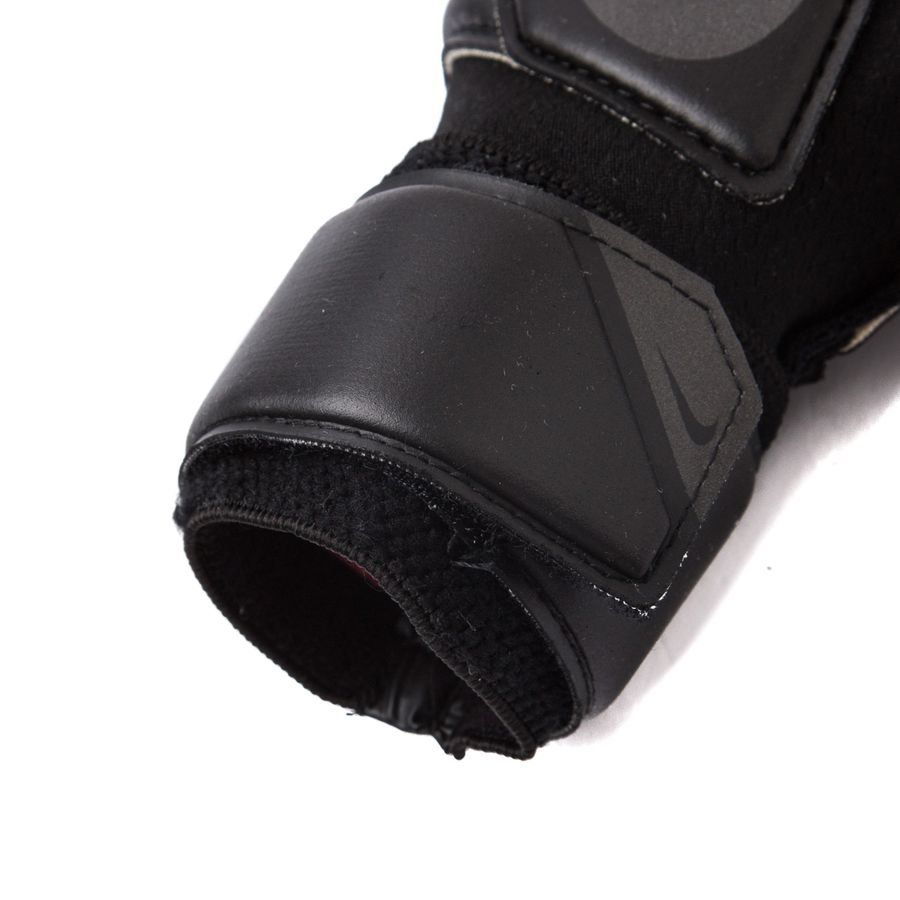 Nike Vapor Grip3 Goalkeeper Gloves Black/Chile Red - Best Buy Soccer