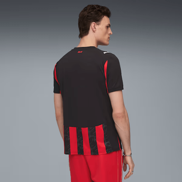 AC Milan Puma サッカーウェア 赤黒 PUMA Men's AC Milan Home Jersey 25 Red/Black – Best Buy Soccer