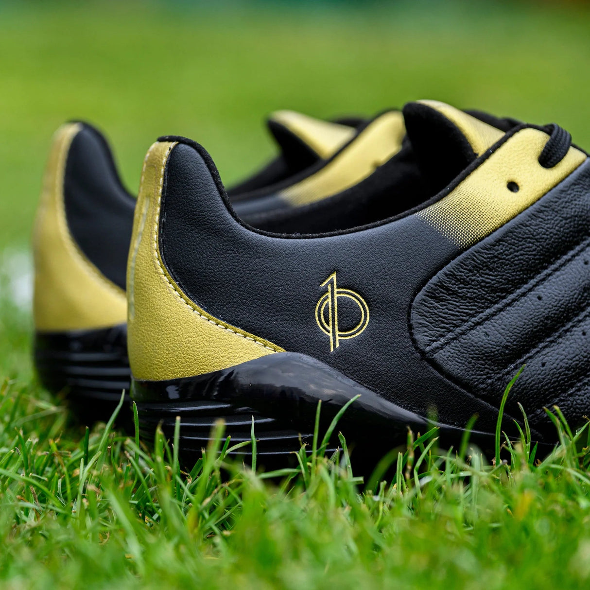 Unozero Aventto FG Firm Ground Soccer Cleats Black - Best Buy Soccer