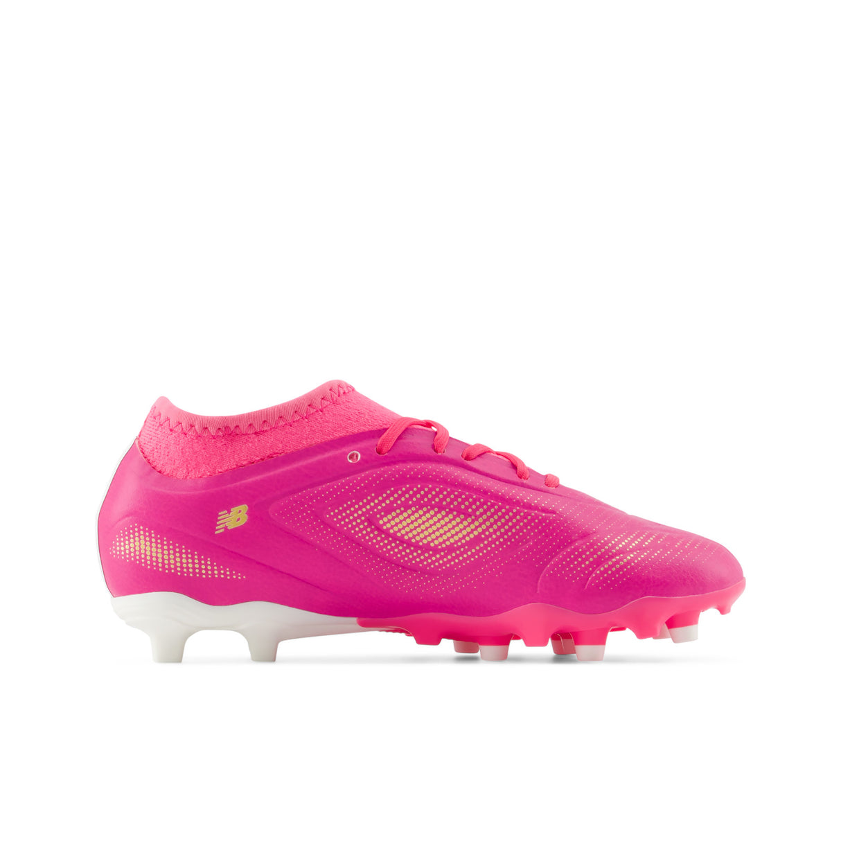 Tacos de fútbol juvenil New Balance Tekela Team Low V5 FG para terreno firme - Rosa Caliente