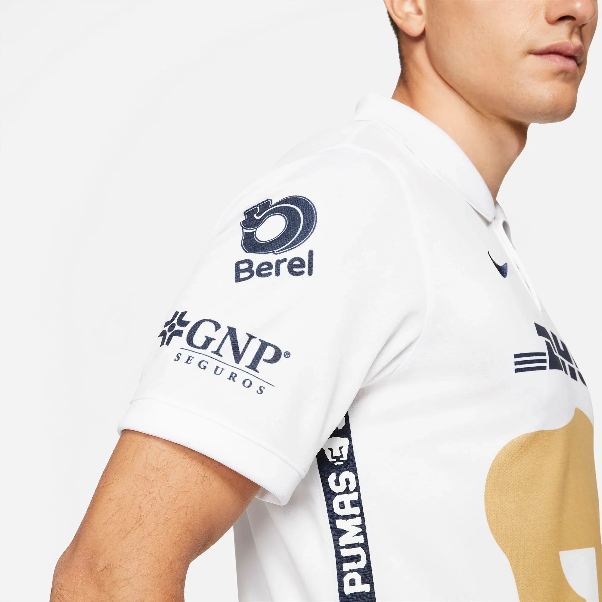 Nike jersey pumas deals