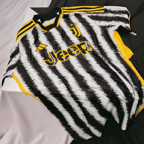 adidas Juventus Home Authentic Jersey 2023 - Best Buy Soccer