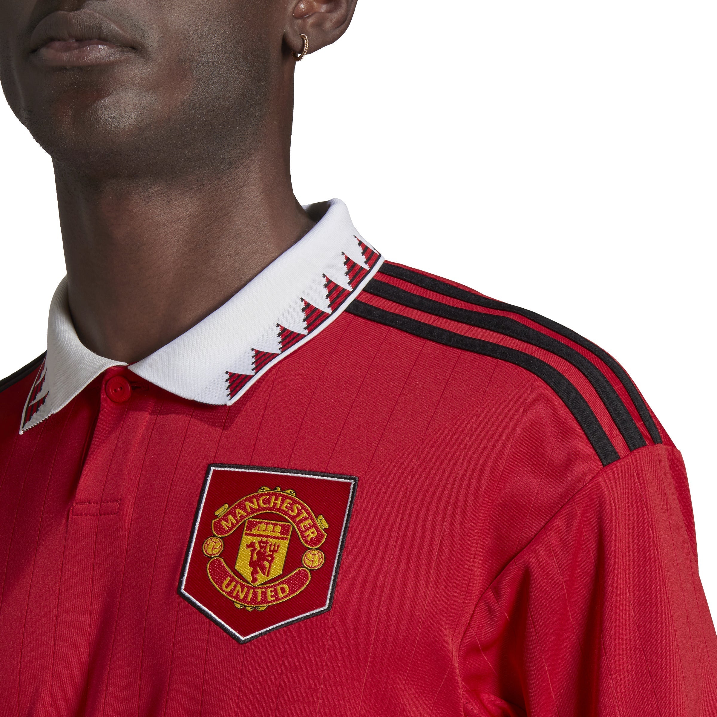 adidas Men's Manchester United Home Jersey 22 - Best Buy Soccer