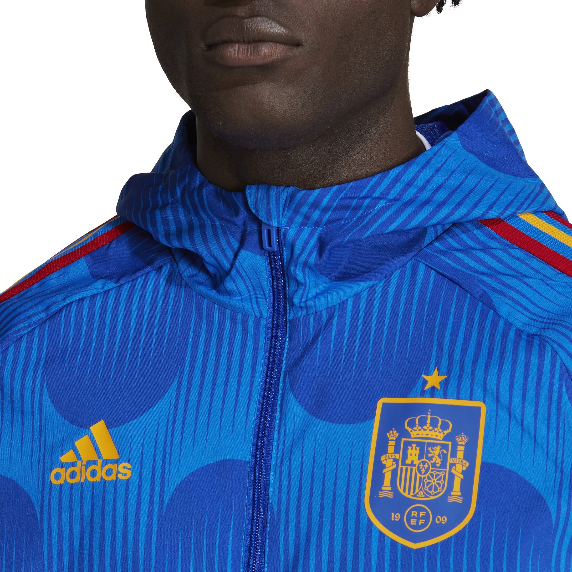 adidas Men's Spain 2022 WINDBREAKER - Best Buy Soccer