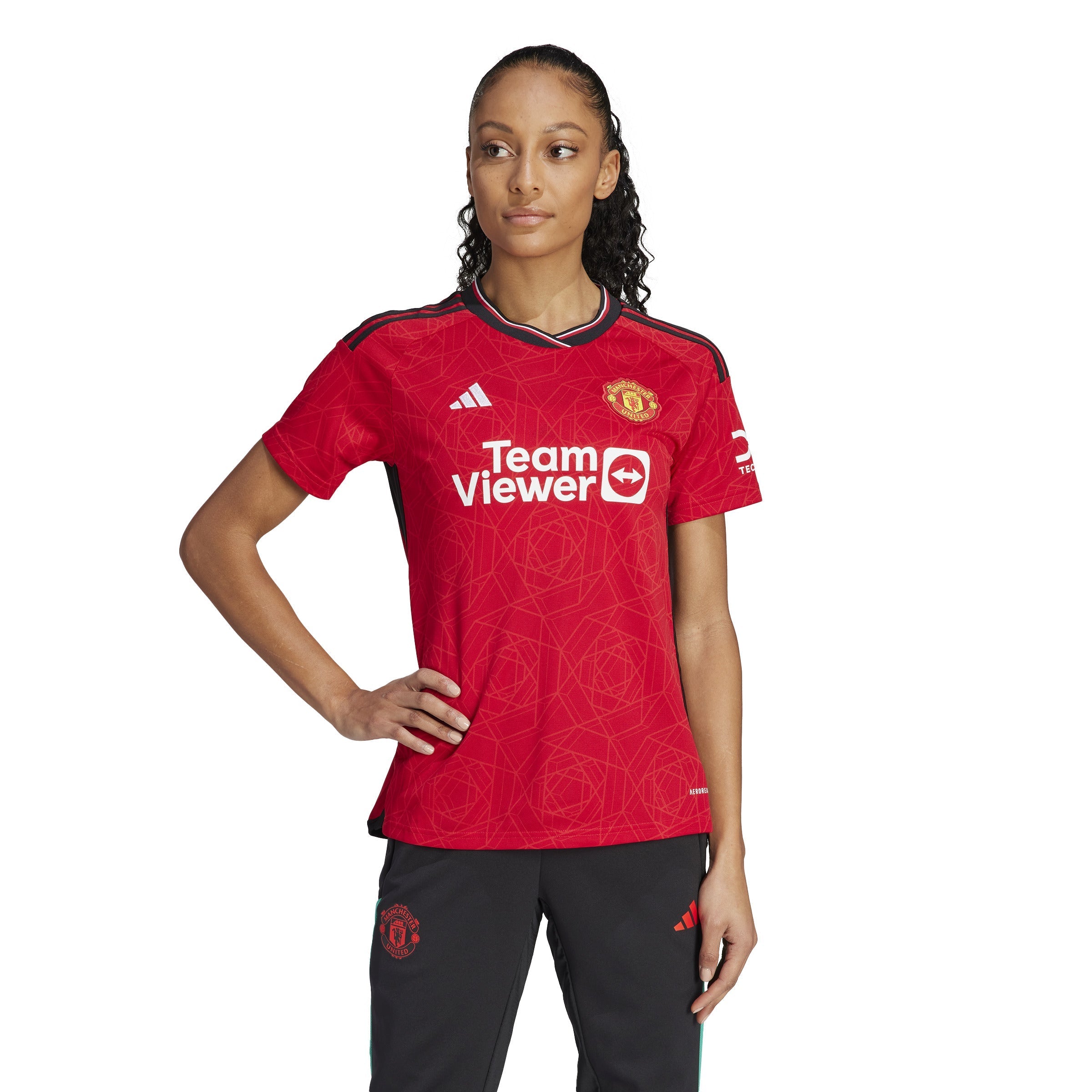 adidas Women's Manchester United Home Jersey 23 - Best Buy Soccer